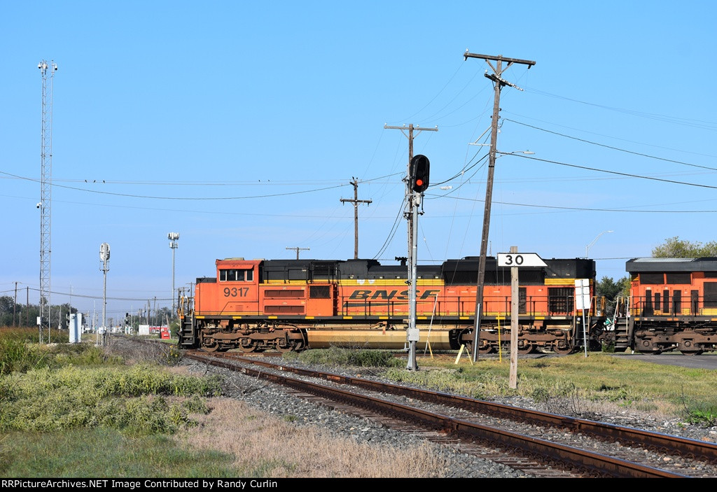 BNSF 9317 South